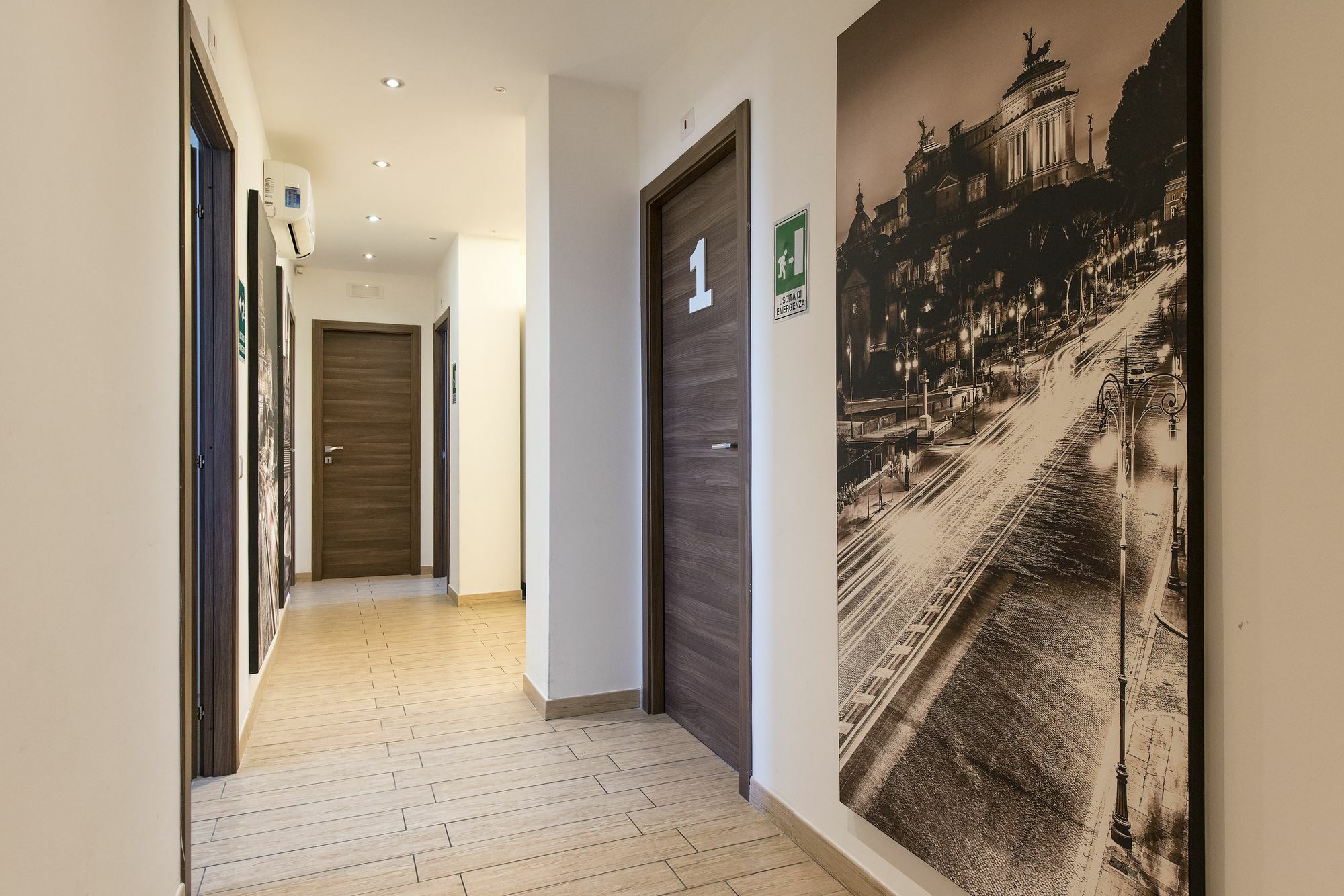 Stardust Boutique House Hotel Рим Екстериор снимка