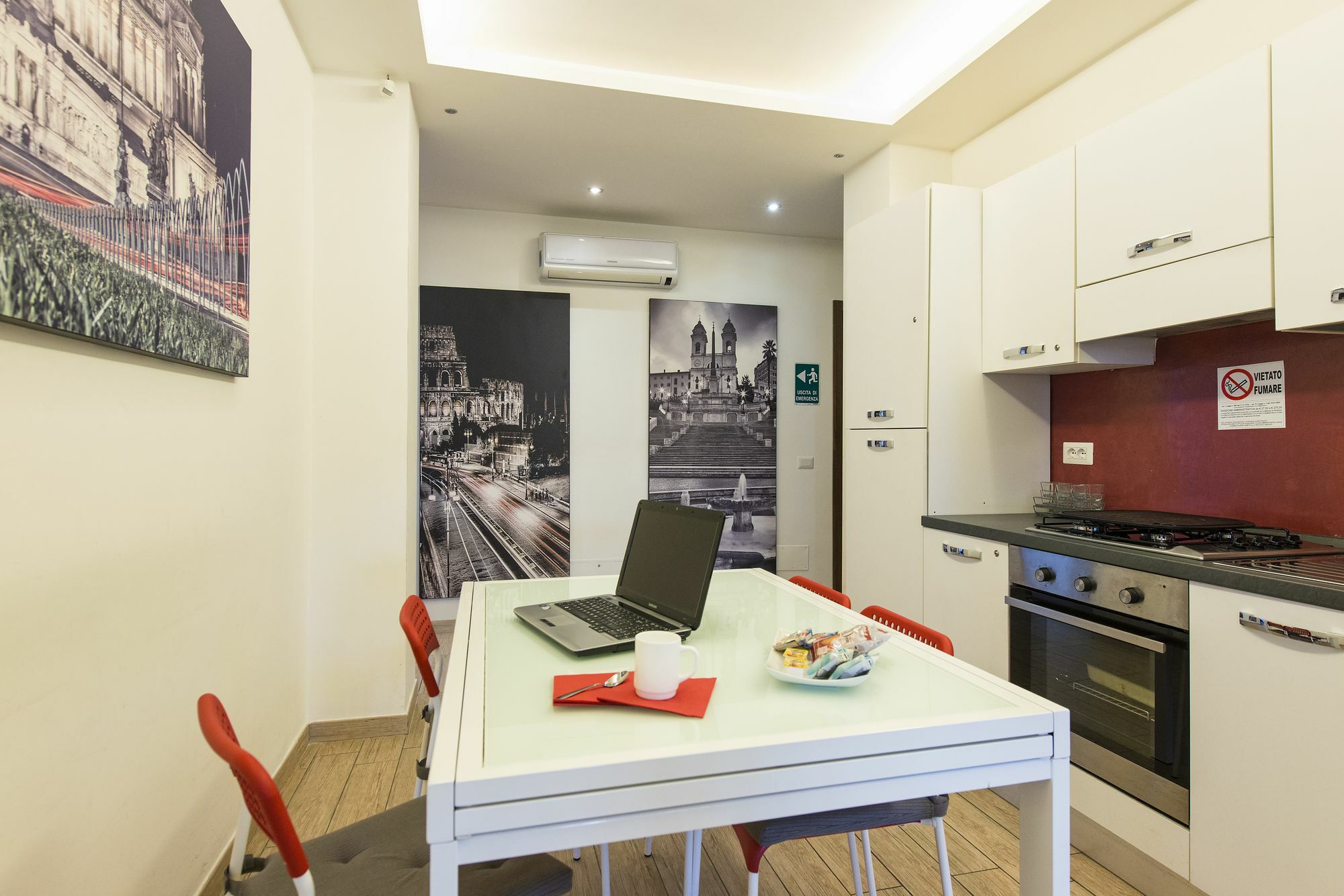 Stardust Boutique House Hotel Рим Екстериор снимка